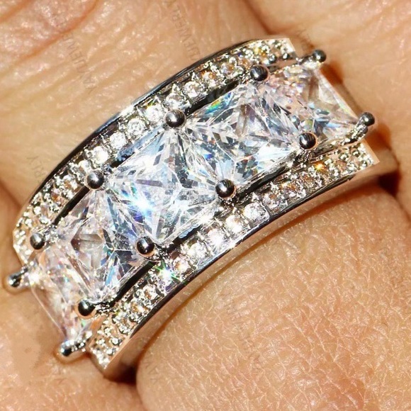 NEW💍8.7 CT 925 Sterling Silver Engagement Ring - Picture 2 of 4